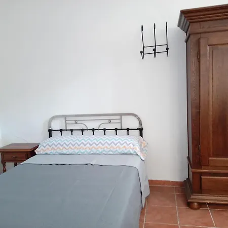 Cortijo Marchal Seco Holiday home *